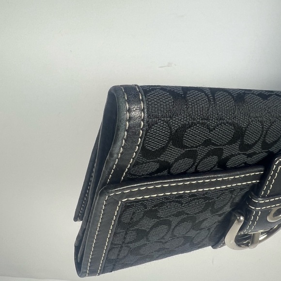 Size 9.5 US- Nike Women's Air Max 2014 Pink Black Running Athletic Training Shoe - Picture 7 of 11